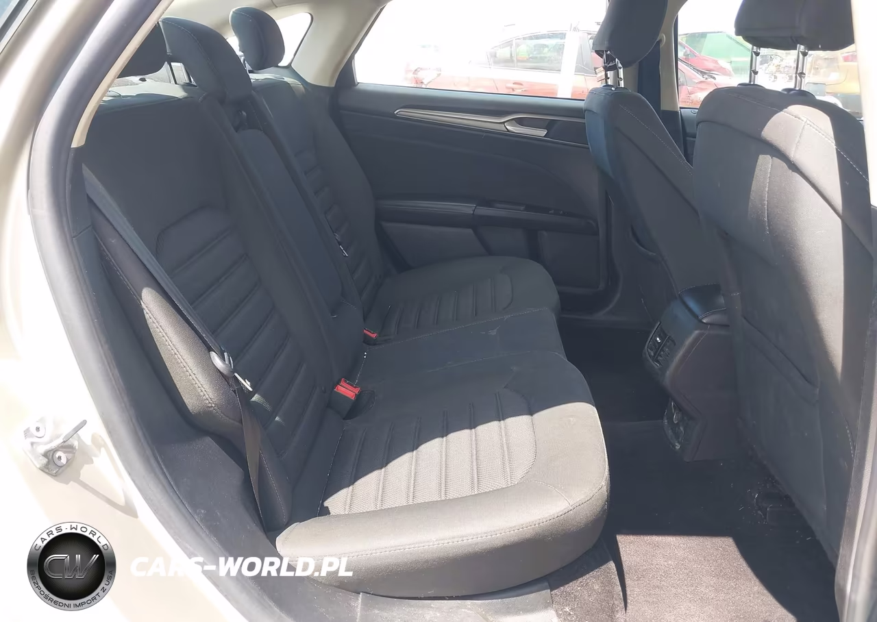 2017 Ford Fusion Se VIN:3FA6P0HD7HR299209 - 8
