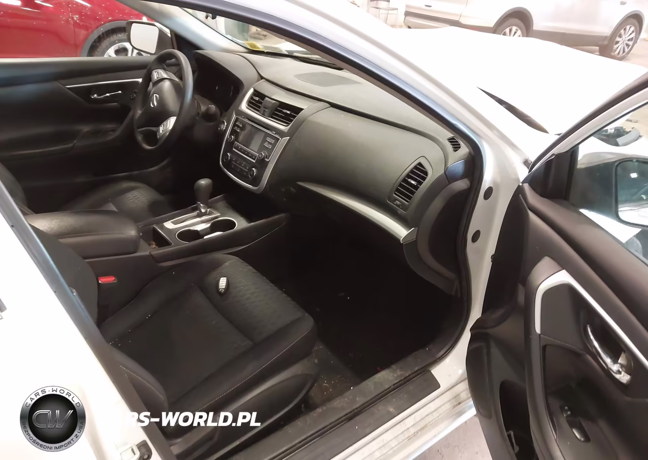 2018 Nissan Altima 2.5 S VIN:1N4AL3AP2JC222196 - 5