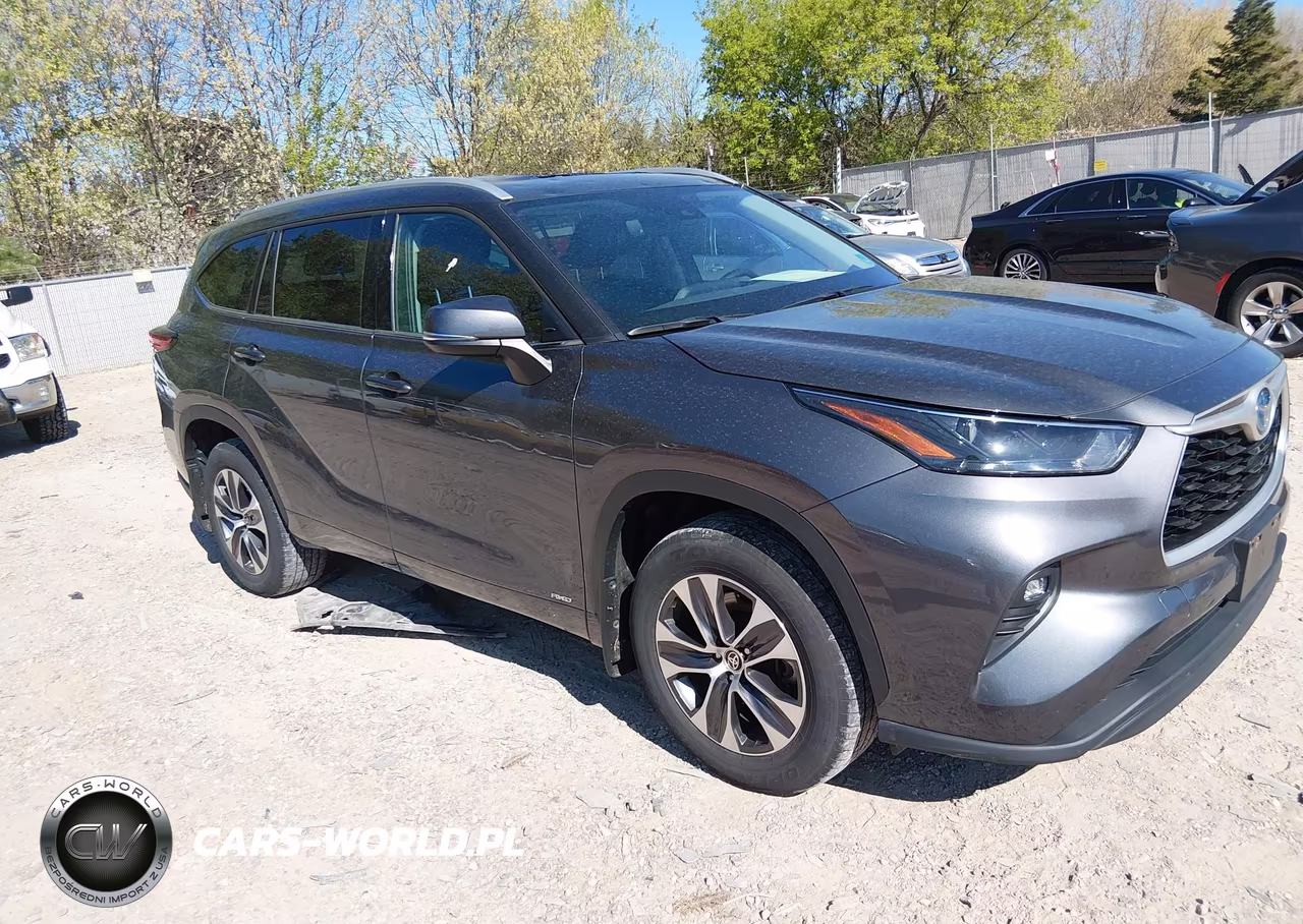 2022 Toyota Highlander Hybrid Xle