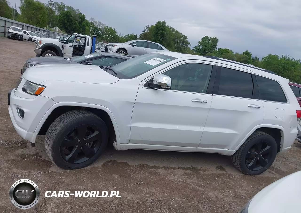 2016 Jeep Grand Cherokee Overland VIN:1C4RJFCG0GC384323 - 14