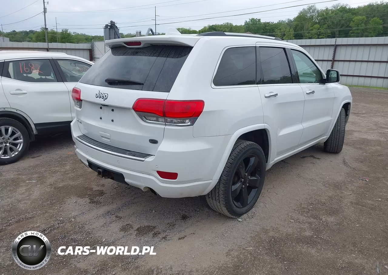 2016 Jeep Grand Cherokee Overland VIN:1C4RJFCG0GC384323 - 4