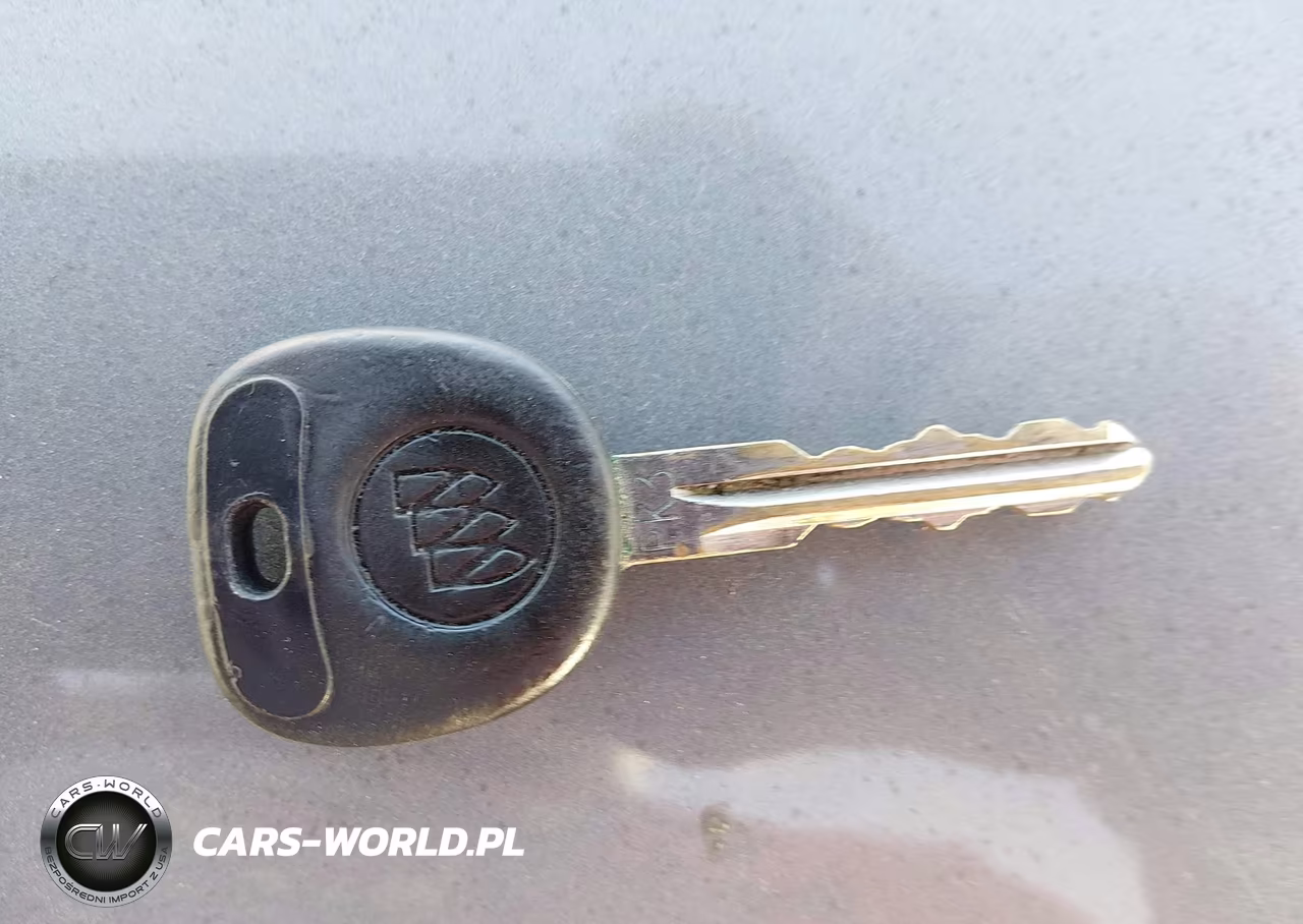 2007 Buick Lacrosse Cxl VIN:2G4WD552071245266 - 11
