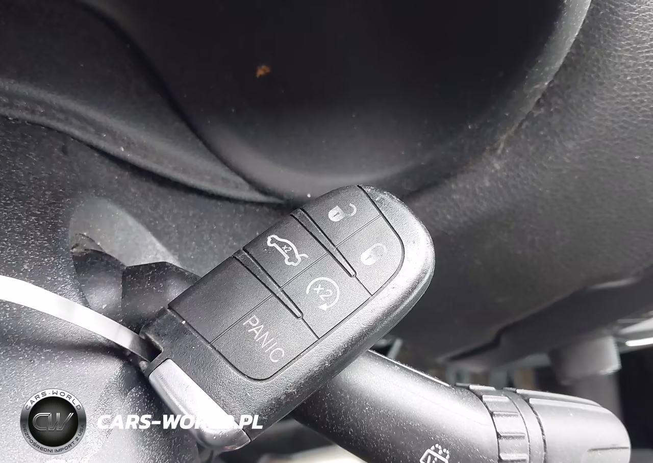 2016 Jeep Renegade 75Th Anniversary VIN:ZACCJABT1GPD06362 - 11
