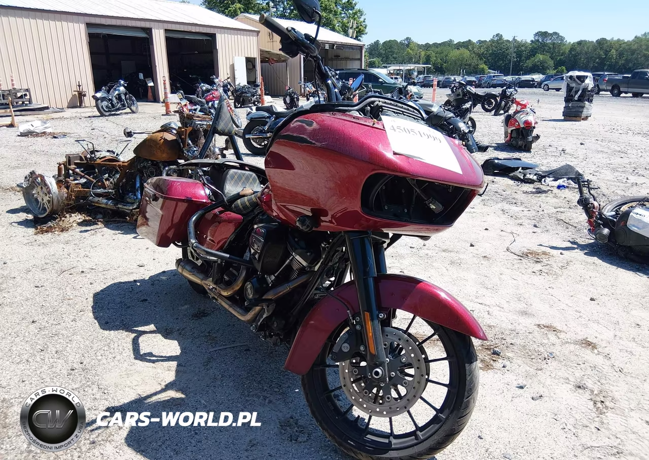 2018 Harley-Davidson Fltrxs Road Glide Special