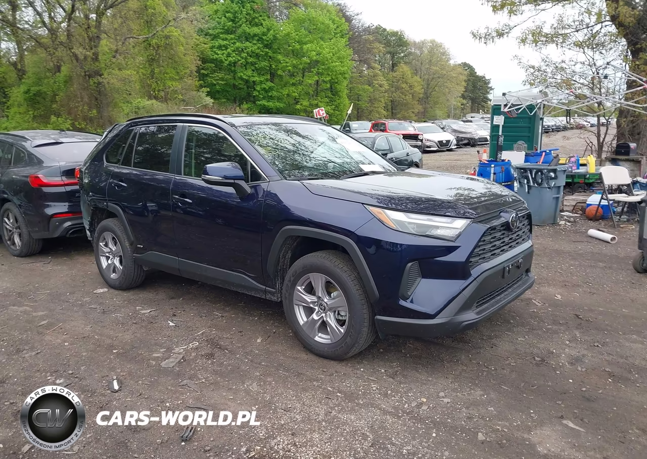 2025 Toyota Rav4 Hybrid Xle – zdjęcie 1 z 17