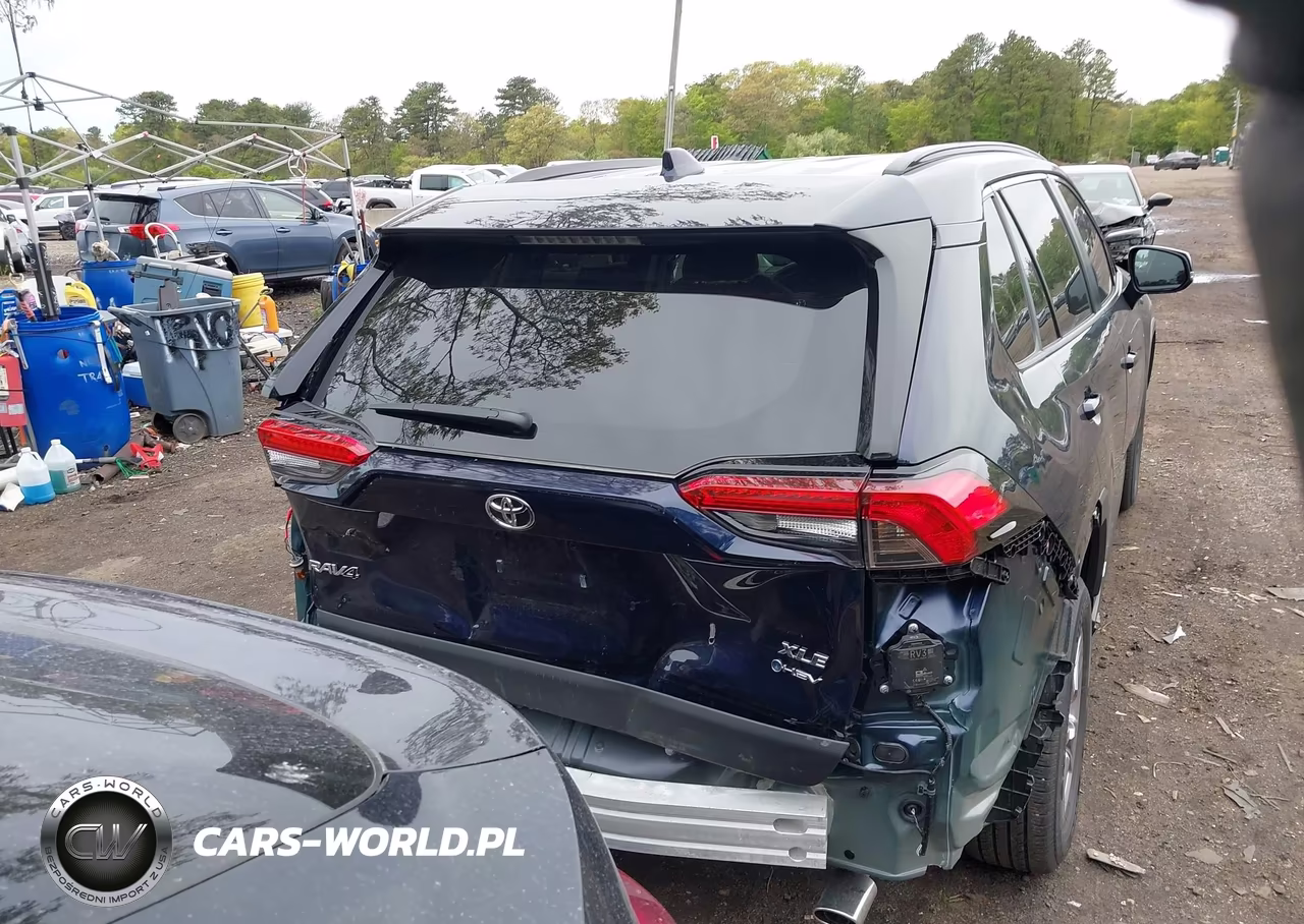 2025 Toyota Rav4 Hybrid Xle VIN:JTMRWRFV0SJ077641 - 16