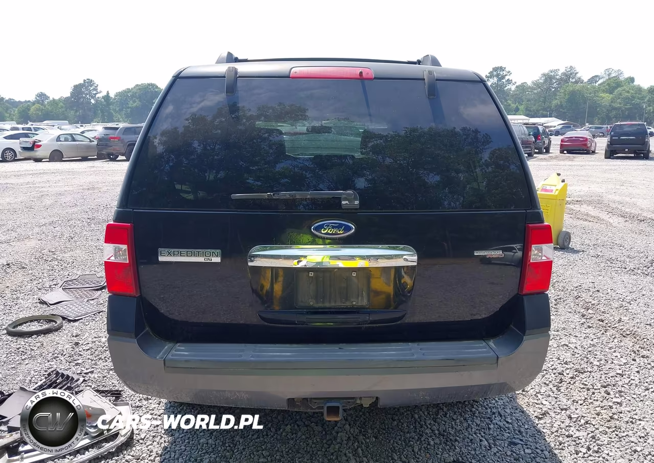 2007 Ford Expedition Xlt VIN:1FMFU15597LA81948 - 17