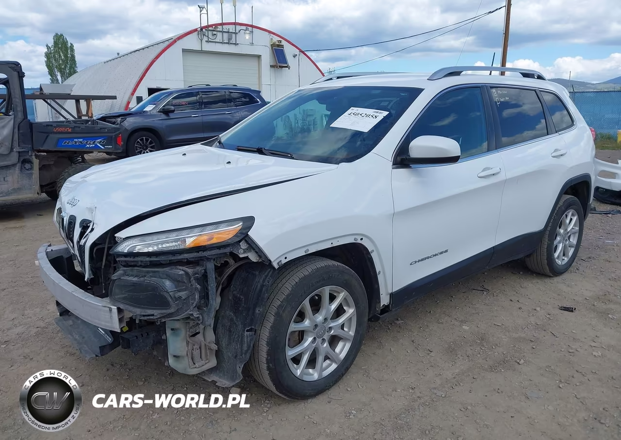 2016 Jeep Cherokee Latitude VIN:1C4PJLCB6GW177945 - 2