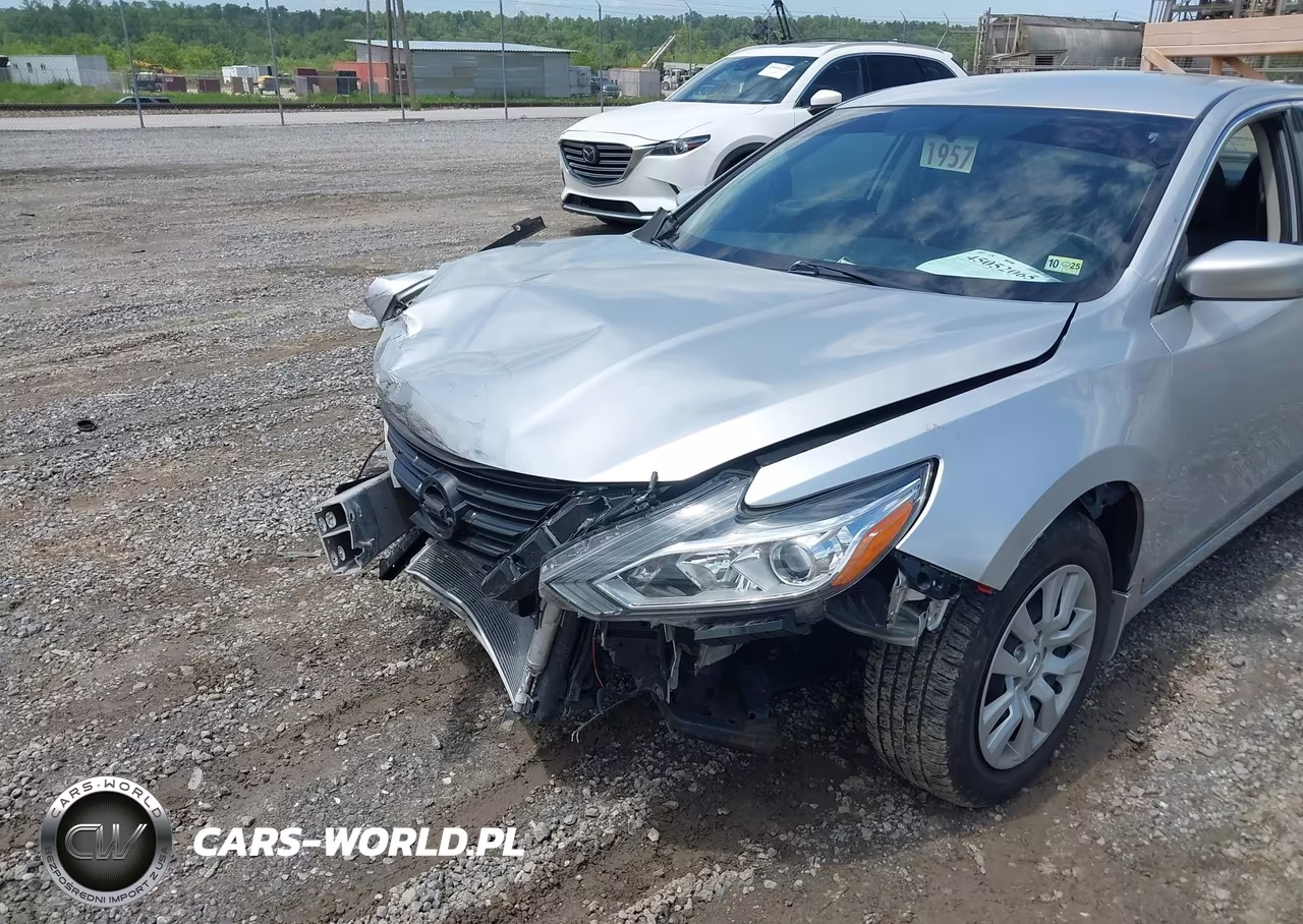 2018 Nissan Altima 2.5 VIN:1N4AL3AP2JC156099 - 6