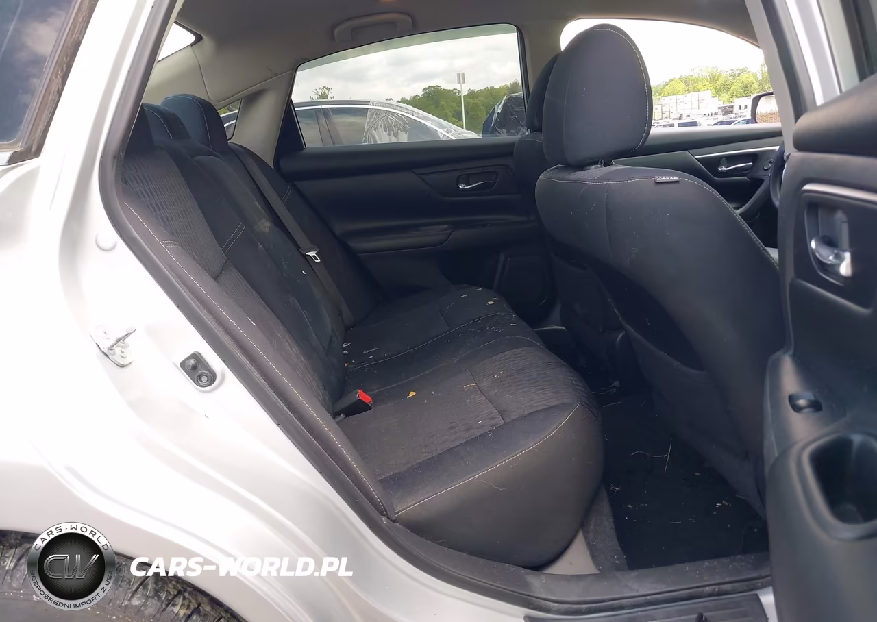 2018 Nissan Altima 2.5 VIN:1N4AL3AP2JC156099 - 8