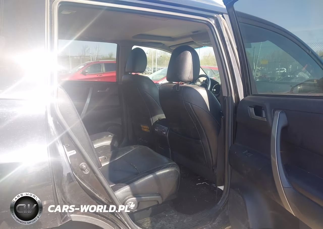 2013 Toyota Highlander Se V6 VIN:5TDBK3EHXDS278541 - 8