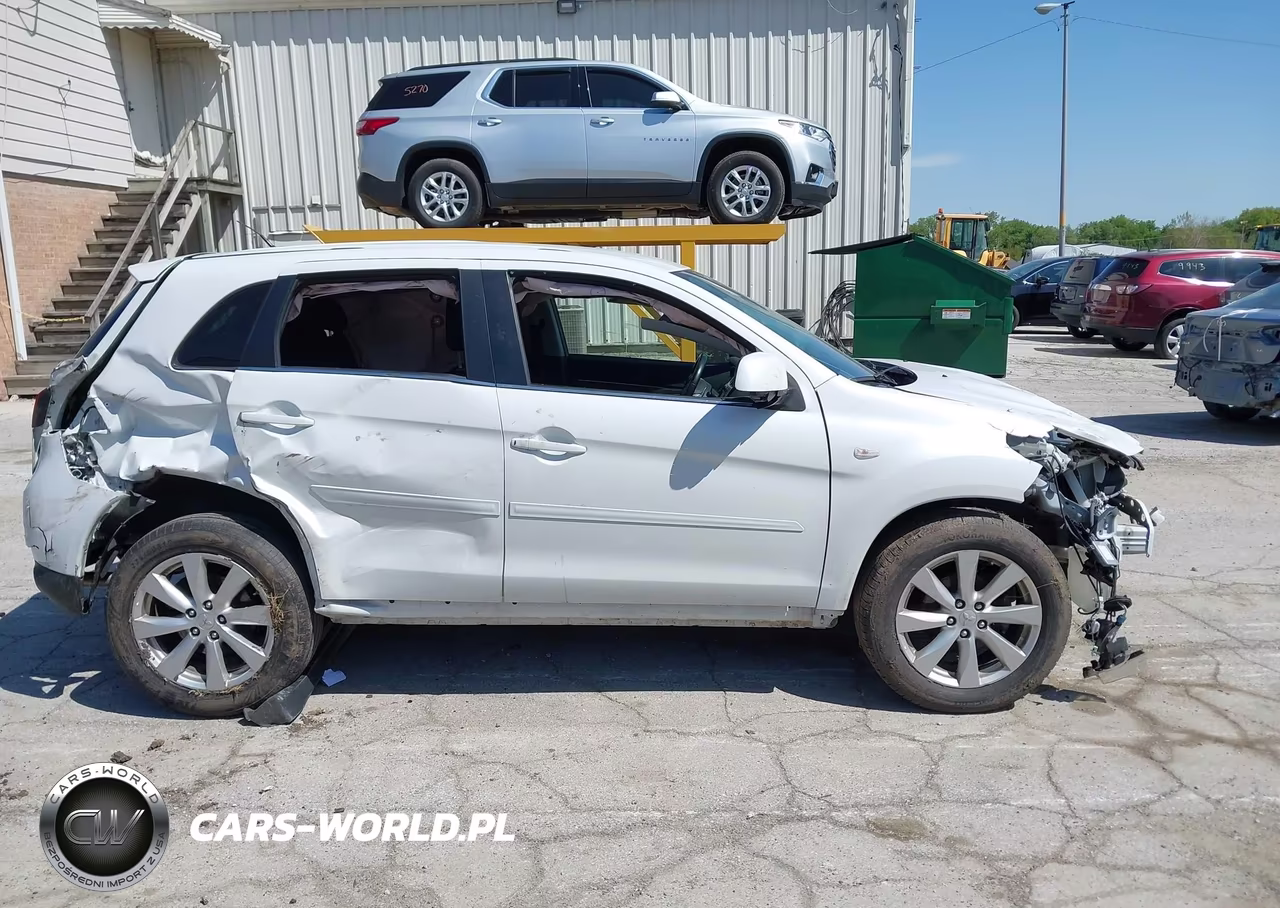 2015 Mitsubishi Outlander Sport Se VIN:4A4AR4AU0FE001611 - 13