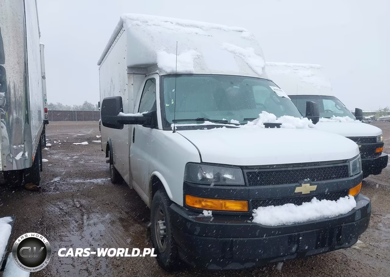 2023 Chevrolet Express Cutaway Work Van