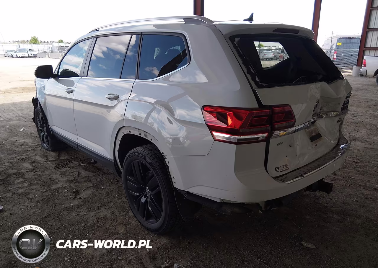2018 Volkswagen Atlas 3.6L V6 Sel VIN:1V2MR2CA1JC584611 - 3