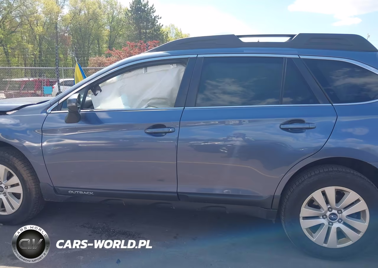 2018 Subaru Outback 2.5I Premium VIN:4S4BSAFC6J3319828 - 14