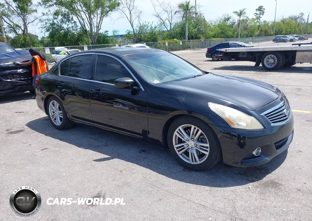 2013 Infiniti G37 Journey