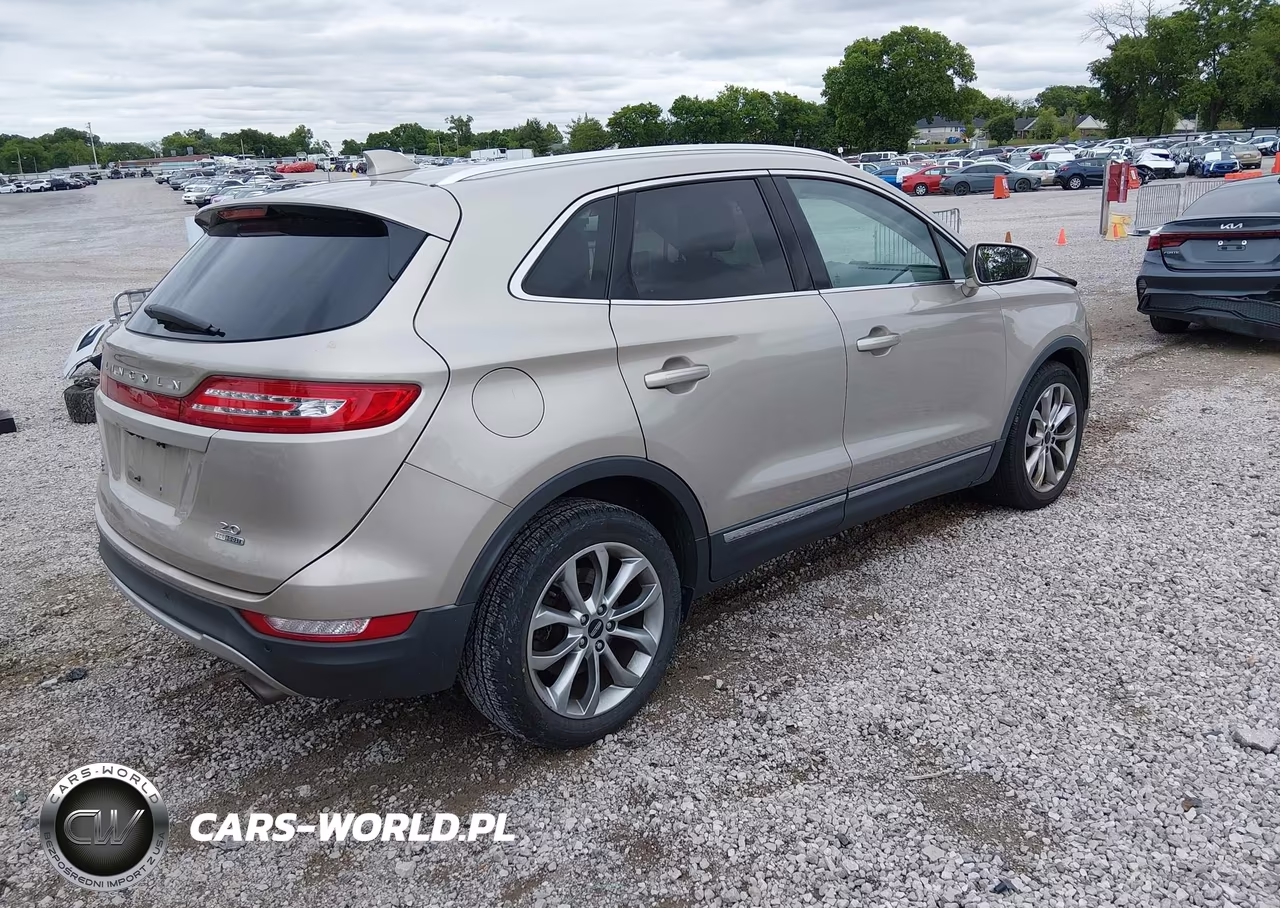 2015 Lincoln Mkc VIN:5LMCJ1A9XFUJ05426 - 4
