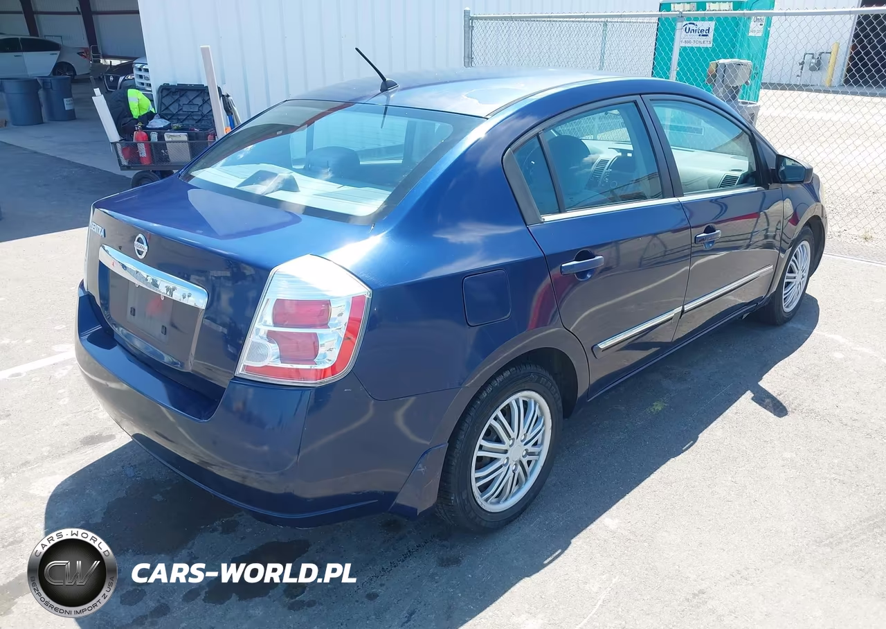 2010 Nissan Sentra 2.0S VIN:3N1AB6AP7AL693895 - 4