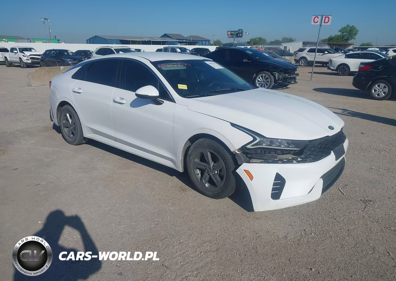 2021 Kia K5 Lxs – zdjęcie 1 z 17
