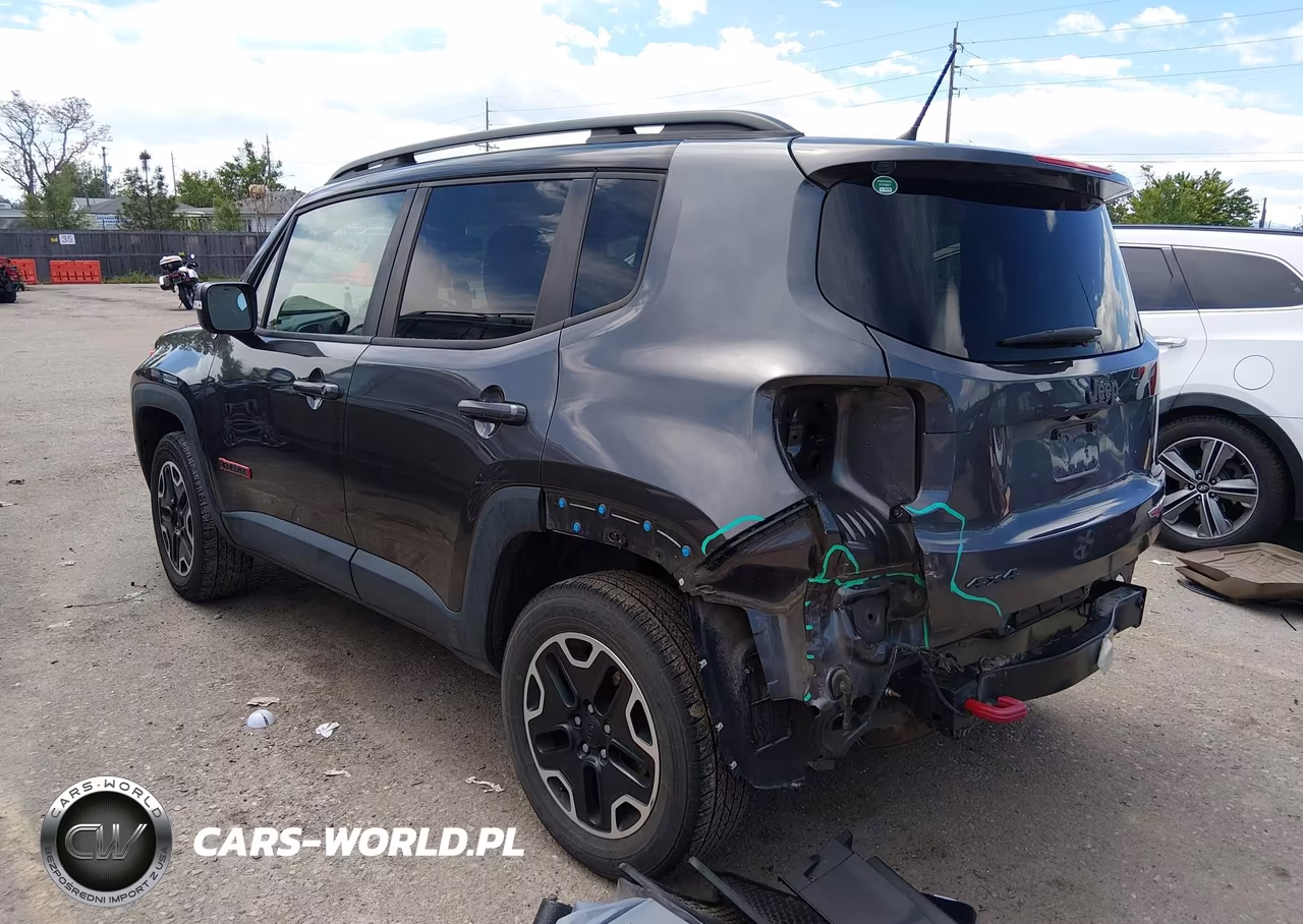 2017 Jeep Renegade Trailhawk 4X4 VIN:ZACCJBCB6HPG31148 - 3