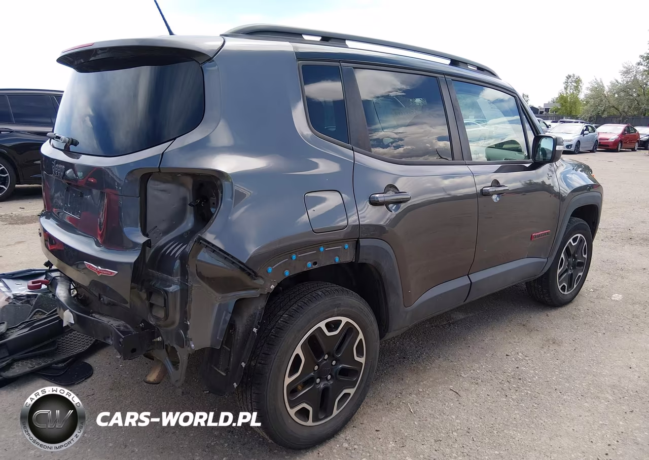 2017 Jeep Renegade Trailhawk 4X4 VIN:ZACCJBCB6HPG31148 - 4