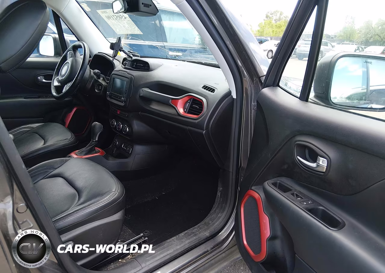 2017 Jeep Renegade Trailhawk 4X4 VIN:ZACCJBCB6HPG31148 - 5