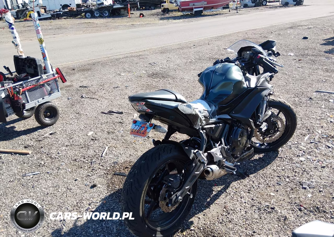 2025 Kawasaki Ex650 P VIN:ML5EXEP14SDAF2765 - 4