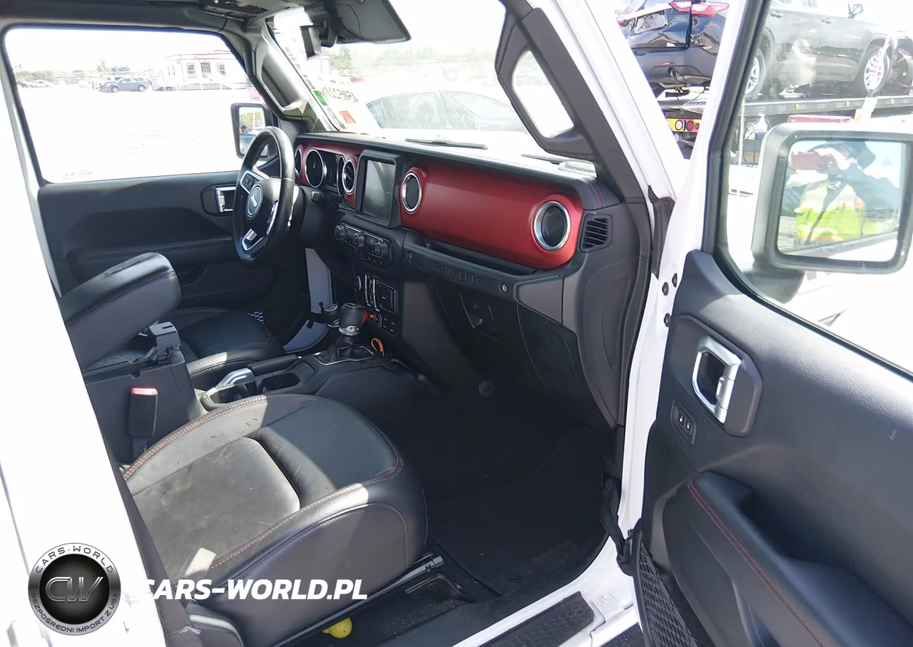 2019 Jeep Wrangler Unlimited Rubicon 4X4 VIN:1C4HJXFG0KW524570 - 5