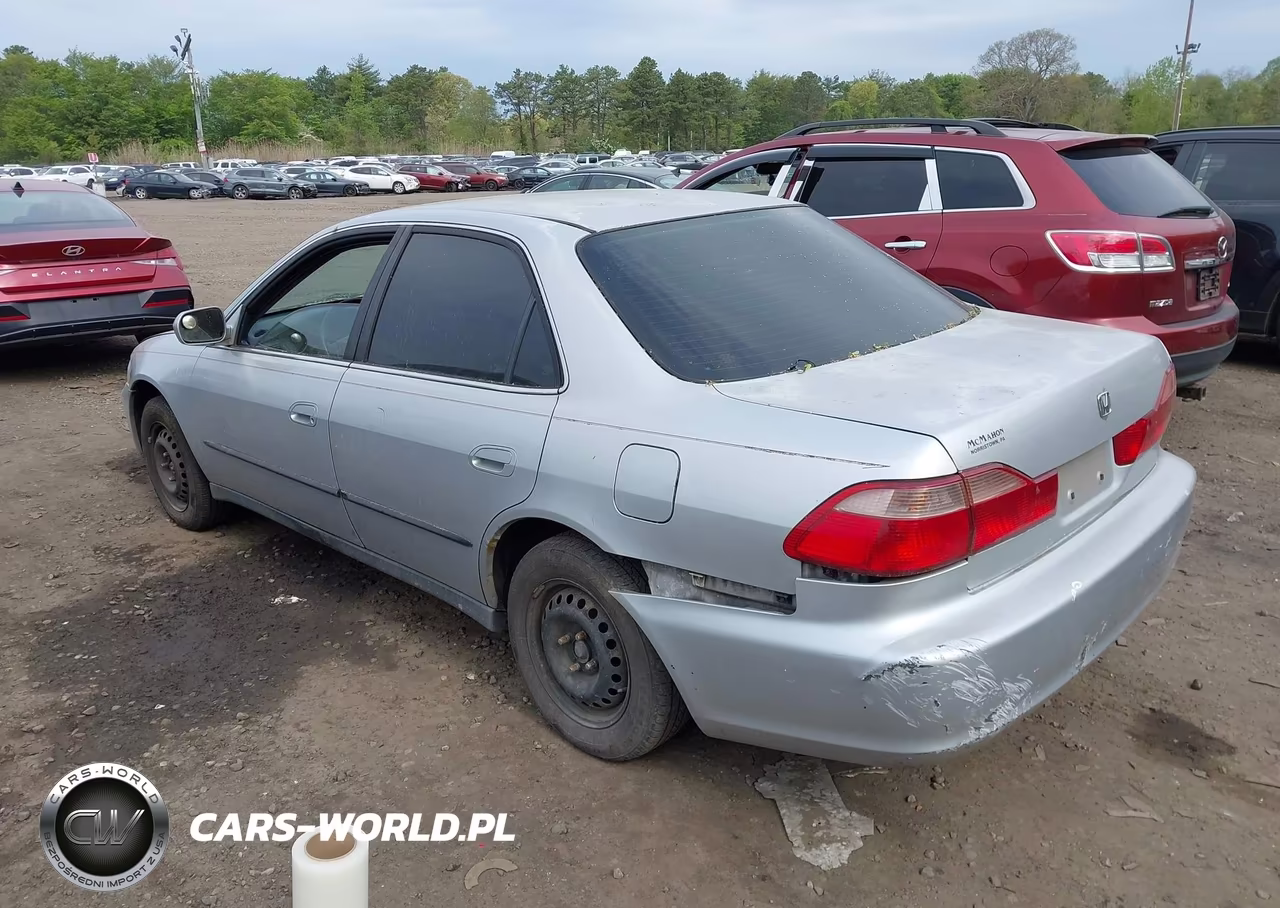 1999 Honda Accord Lx VIN:1HGCG6659XA124174 - 3