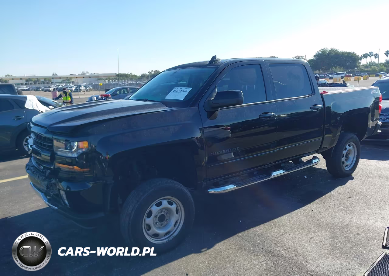 2017 Chevrolet Silverado 1500 2Lt VIN:3GCUKREC3HG296383 - 2