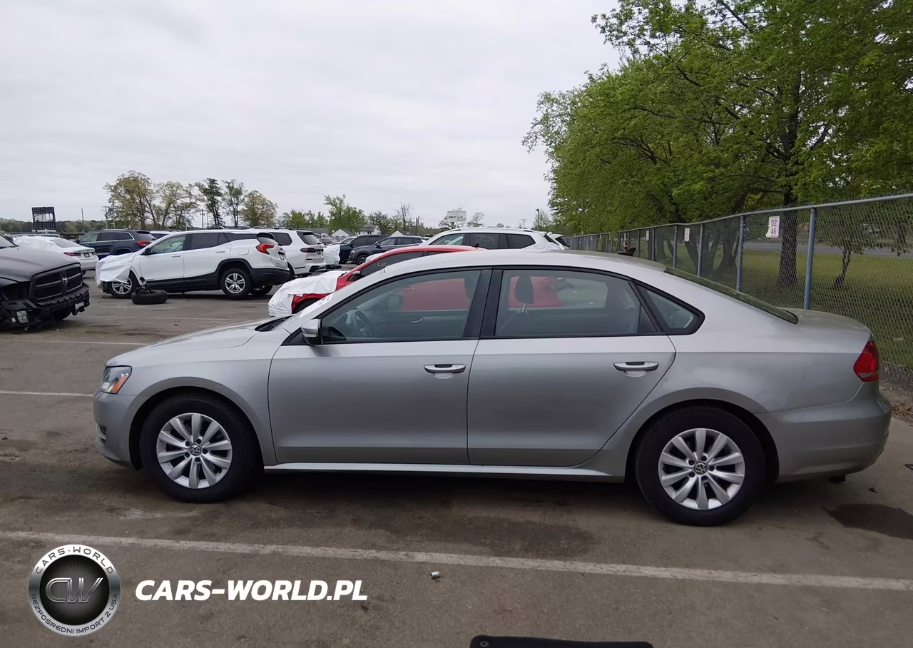 2014 Volkswagen Passat 2.5L Wolfsburg Edition VIN:1VWAP7A30EC005459 - 14