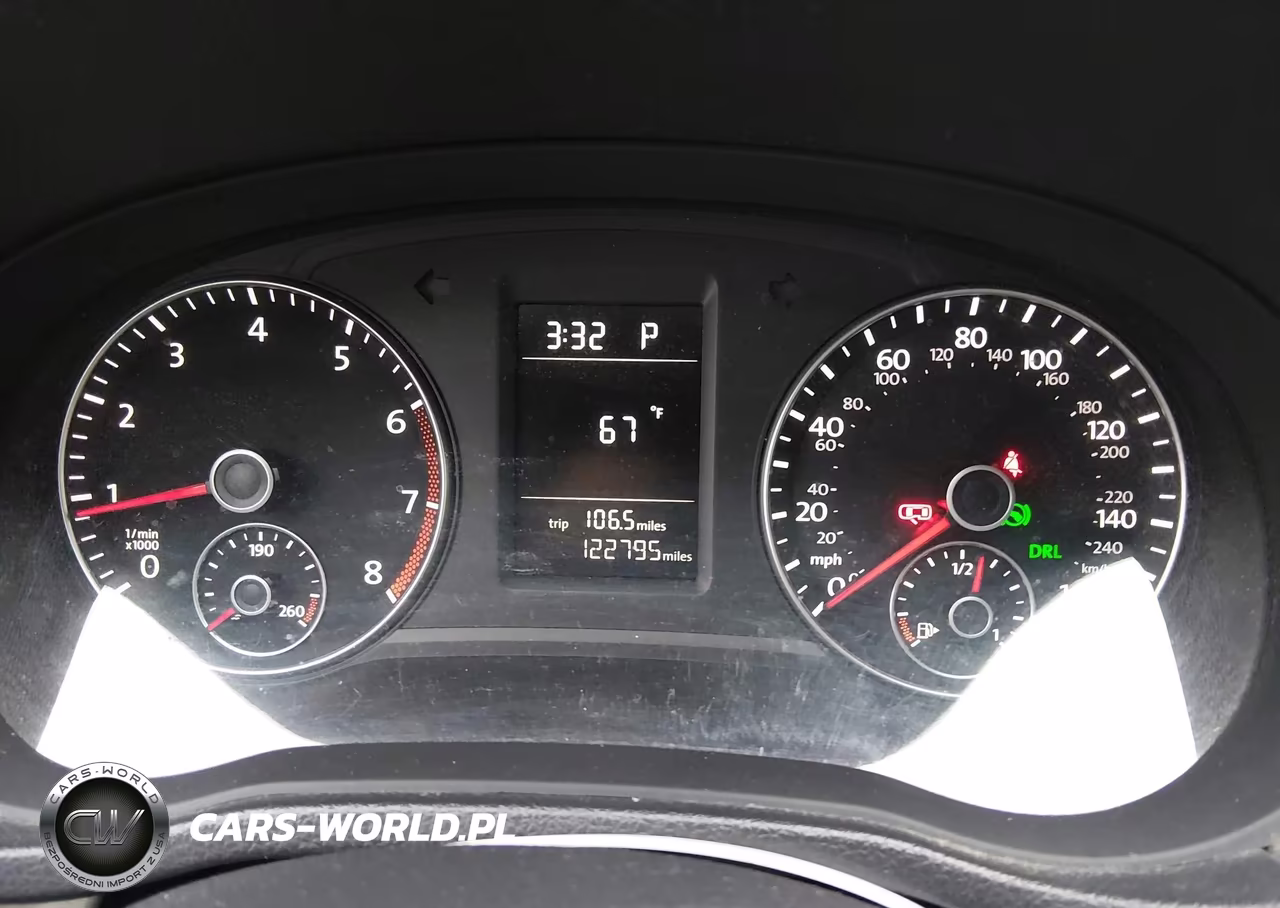 2014 Volkswagen Passat 2.5L Wolfsburg Edition VIN:1VWAP7A30EC005459 - 7