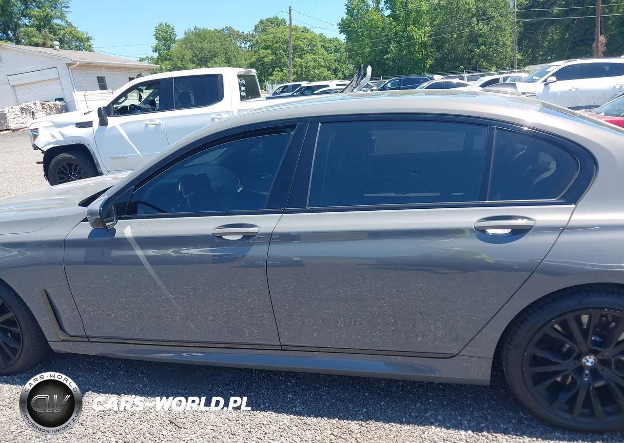 2022 BMW 750 I xDrive VIN:WBA7U2C06NCH60644 - 14