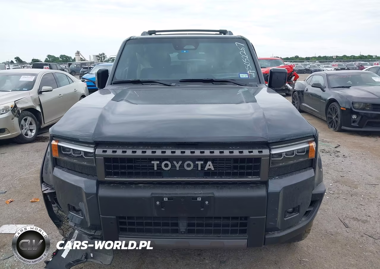 2025 Toyota Land Cruiser VIN:JTEABFAJ8SK049085 - 11