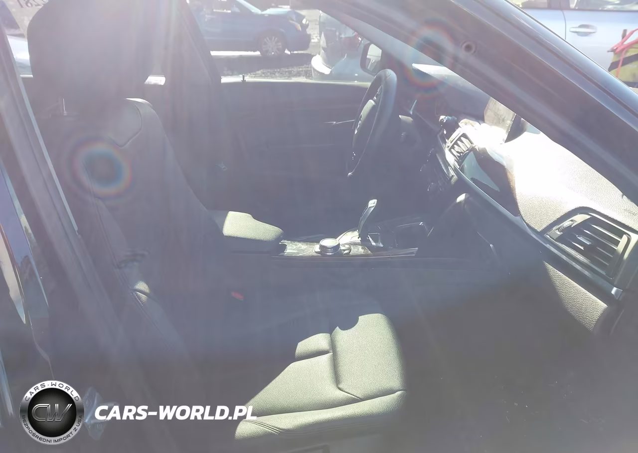 2015 BMW 320I xDrive VIN:WBA3C3G52FNT52514 - 5