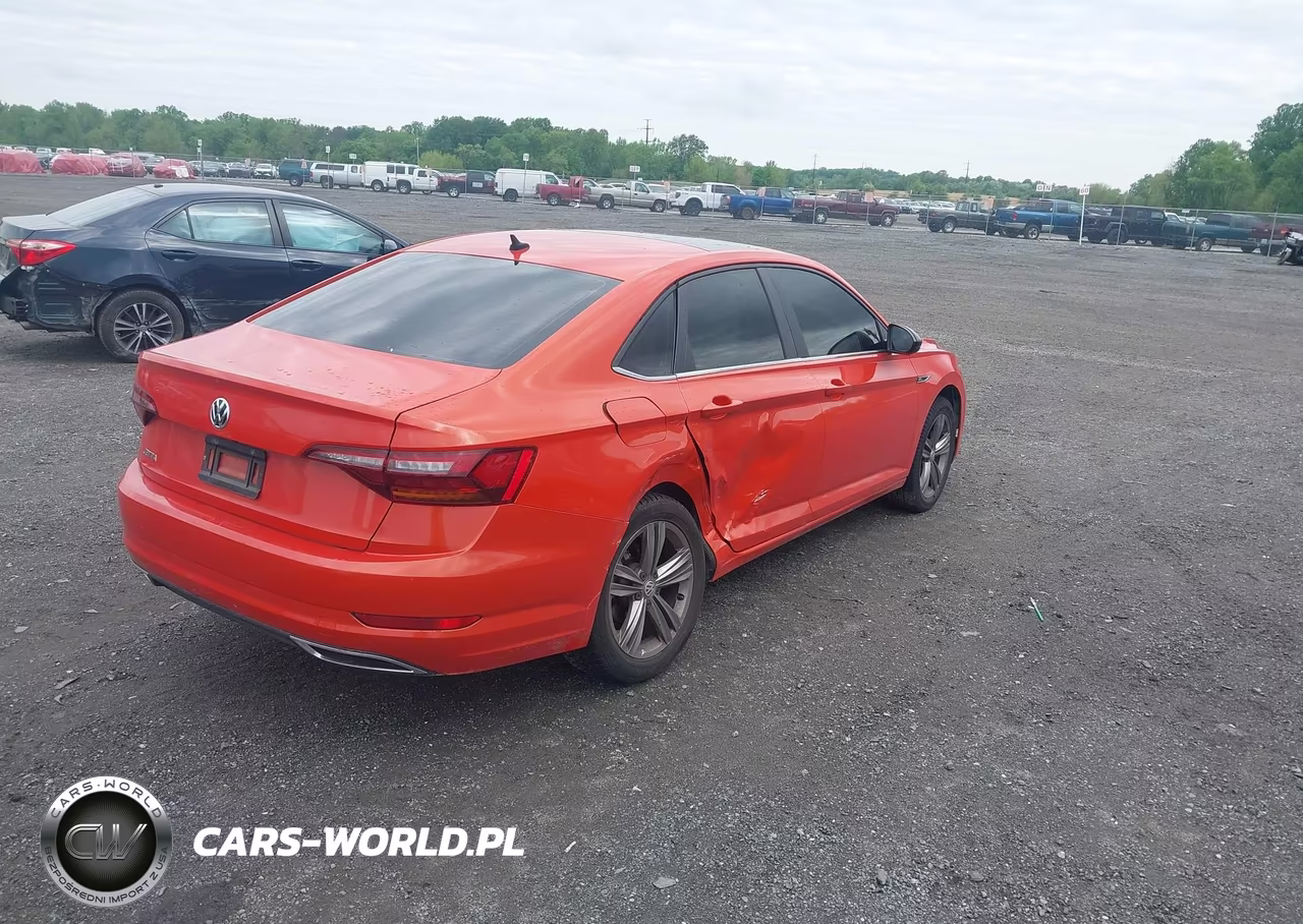 2019 Volkswagen Jetta VIN:3VWC57BU0KM036906 - 4
