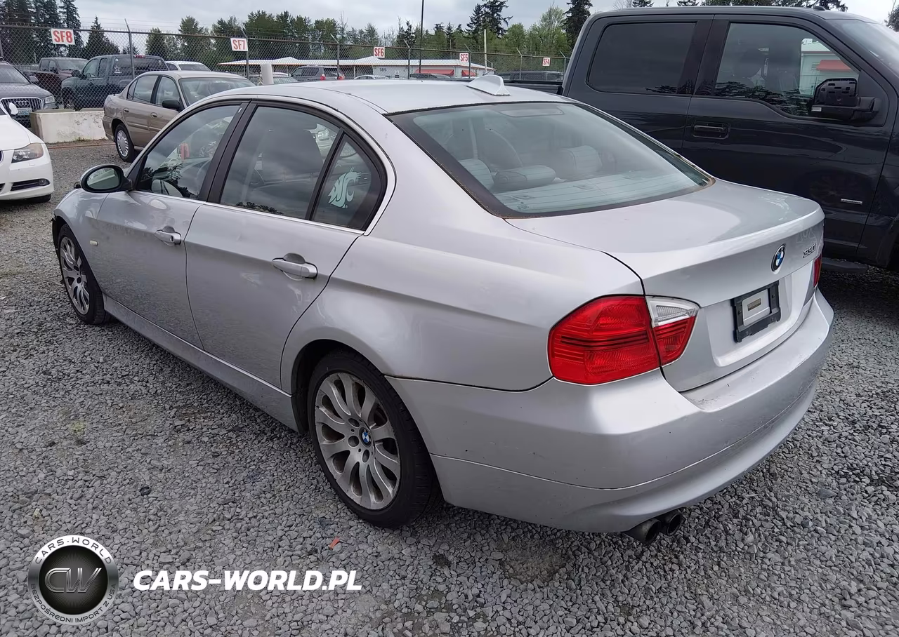 2006 BMW 330I VIN:WBAVB33566PS15470 - 3
