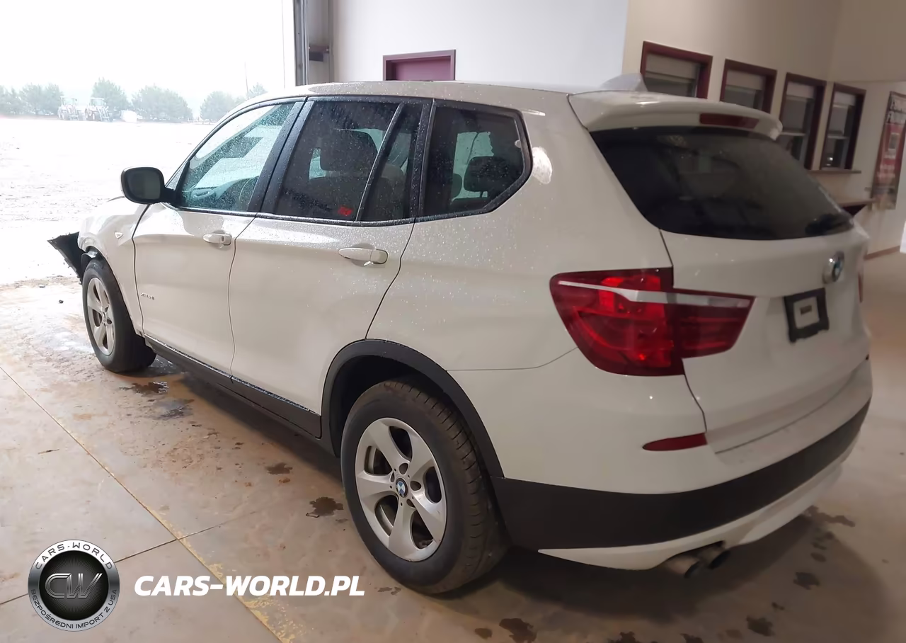 2012 BMW X3 xDrive28I VIN:5UXWX5C59CL724670 - 3