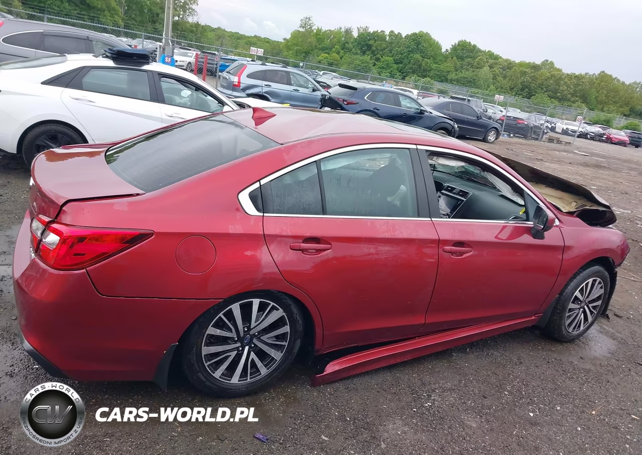 2018 Subaru Legacy 2.5I Premium VIN:4S3BNAD63J3035792 - 13