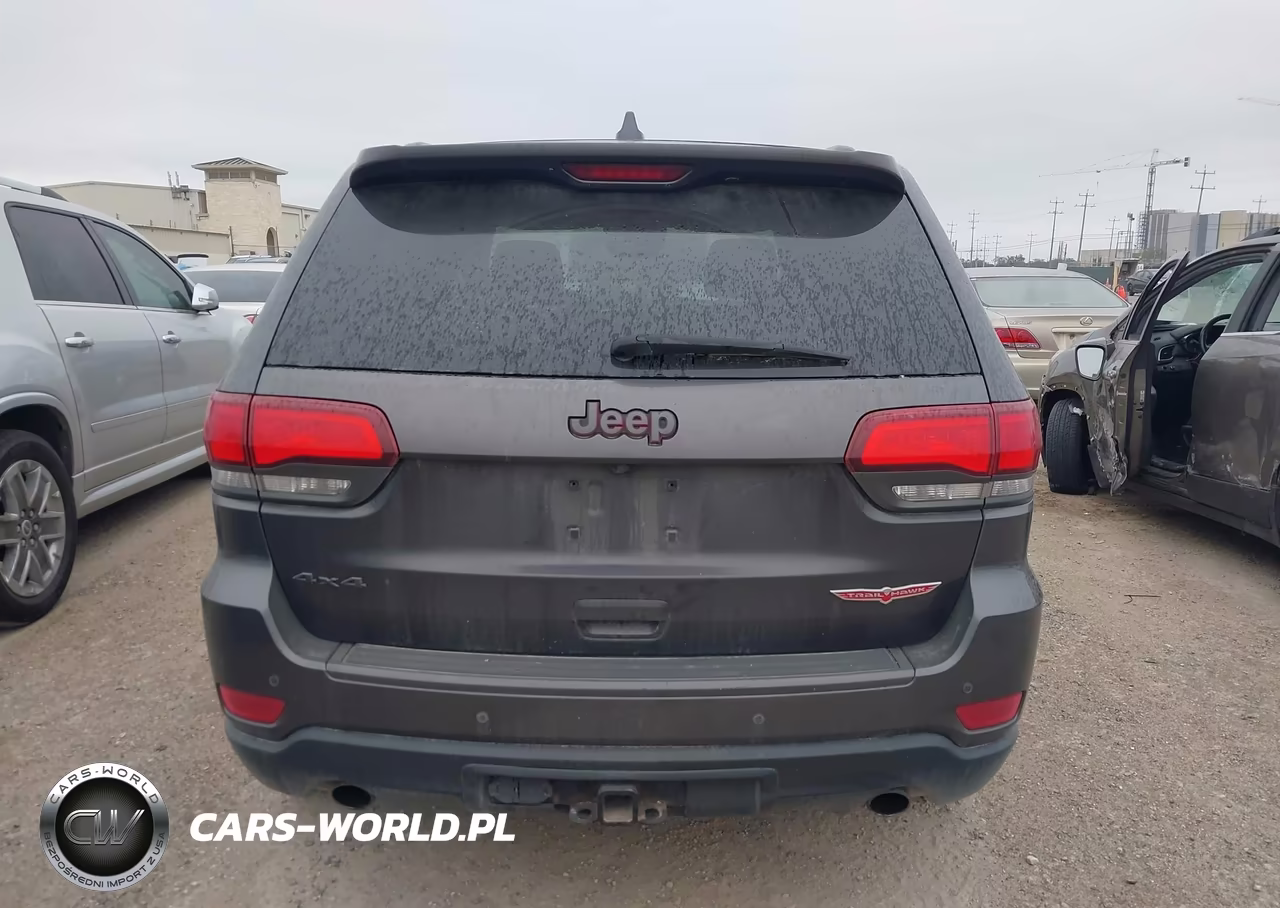 2018 Jeep Grand Cherokee Trailhawk 4X4 VIN:1C4RJFLG1JC479223 - 17
