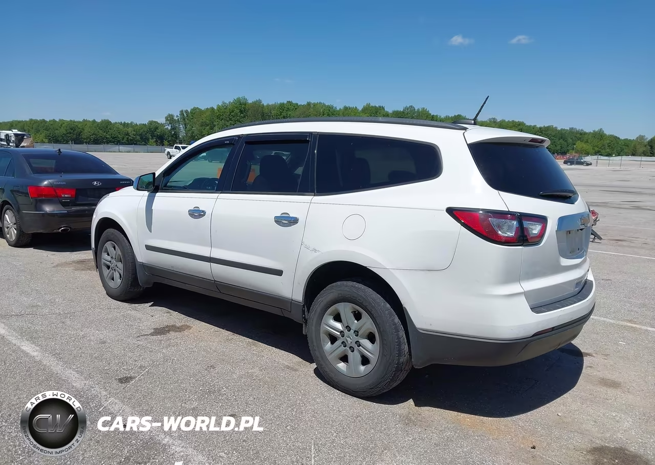2016 Chevrolet Traverse Ls VIN:1GNKRFED7GJ315077 - 3