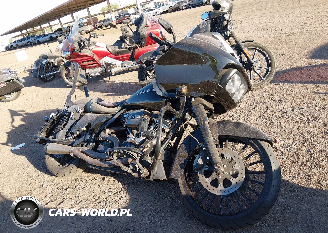 2018 Harley-Davidson Fltrxs Road Glide Special