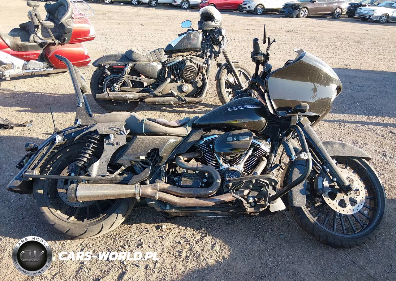 2018 Harley-Davidson Fltrxs Road Glide Special VIN:1HD1KTC18JB644421 - 12