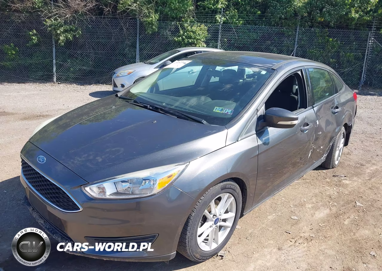 2016 Ford Focus Se VIN:1FADP3F27GL354247 - 2