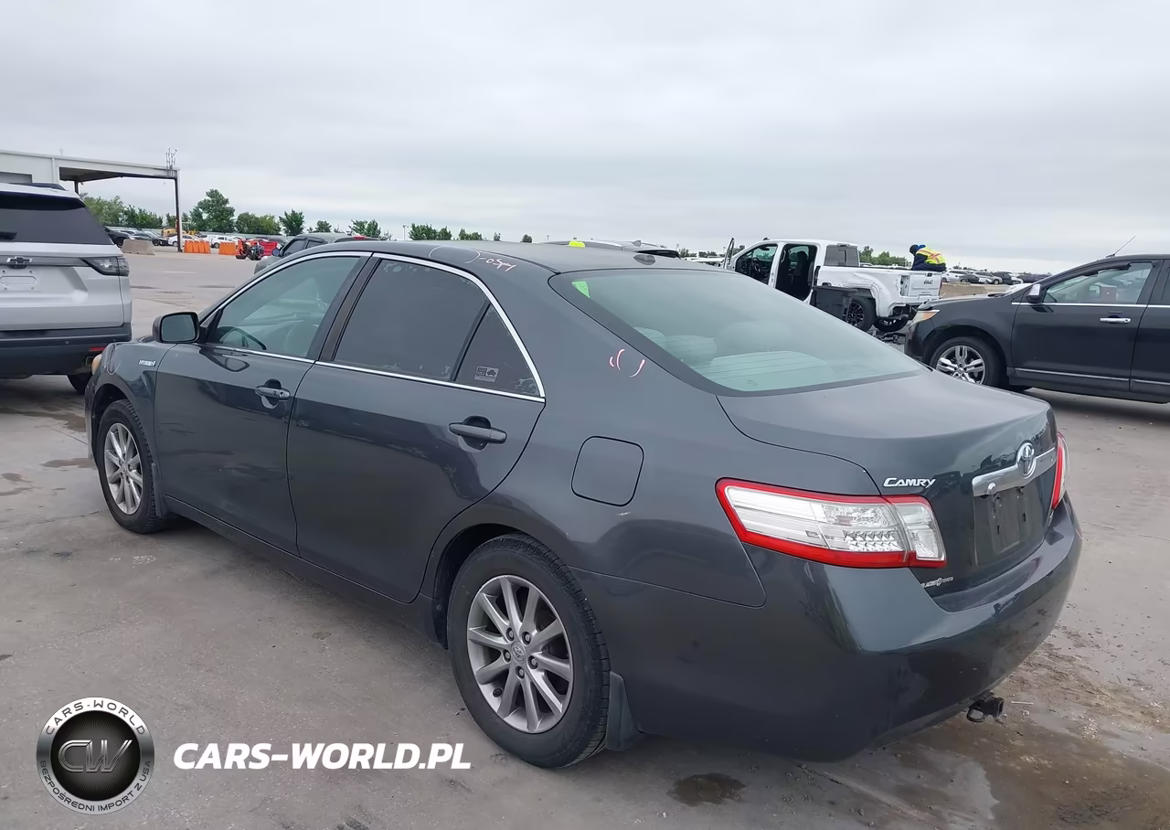 TOYOTA CAMRY HYBRID VIN:4T1BB3EK3AU126177 - 3