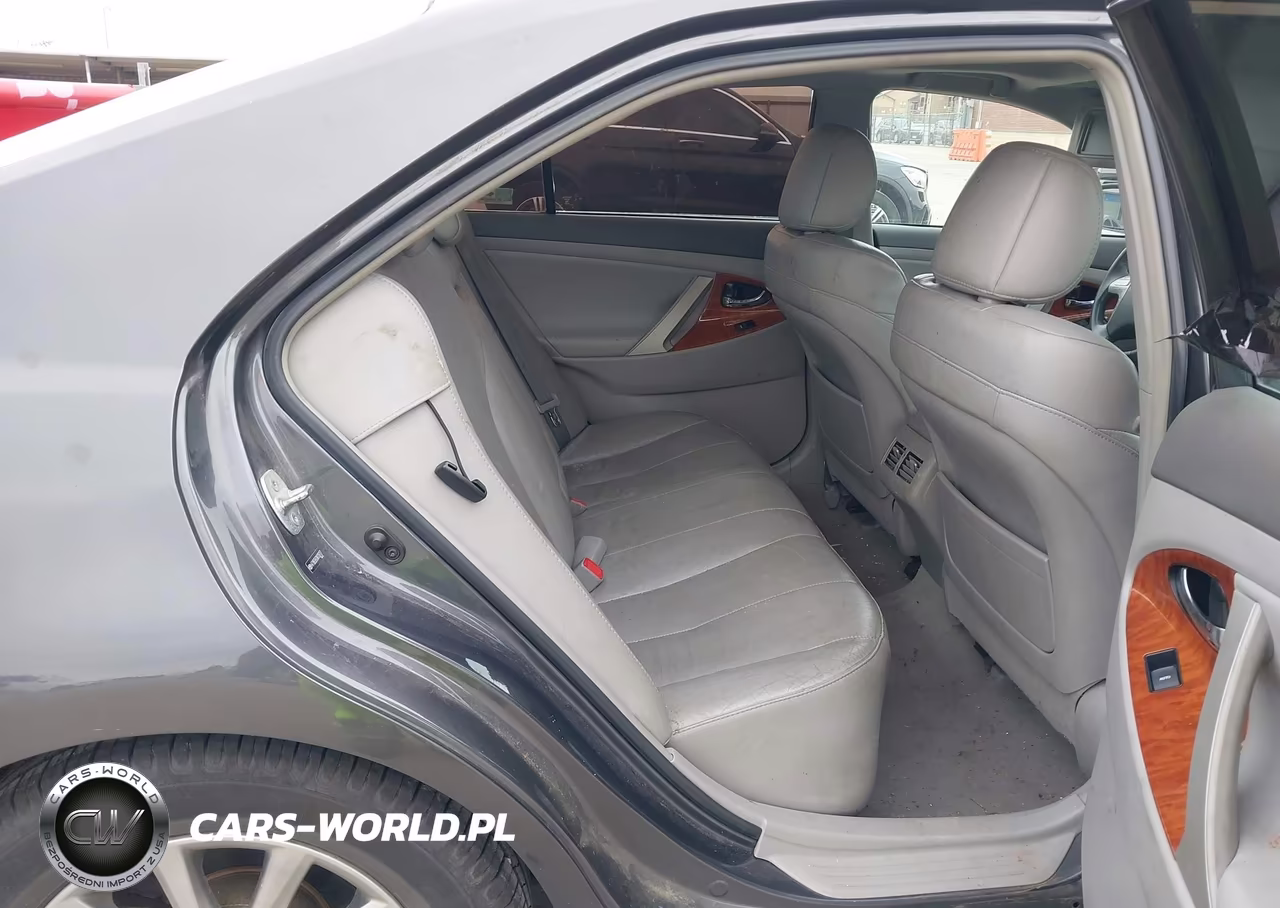 TOYOTA CAMRY HYBRID VIN:4T1BB3EK3AU126177 - 8