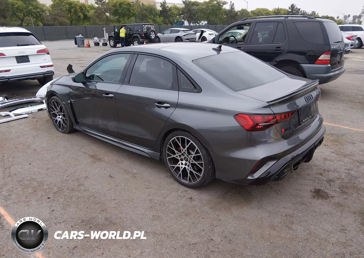 2026 Audi Rs 3 Tfsi Quattro S Tronic VIN:WUAGWDGY7TA904820 - 3