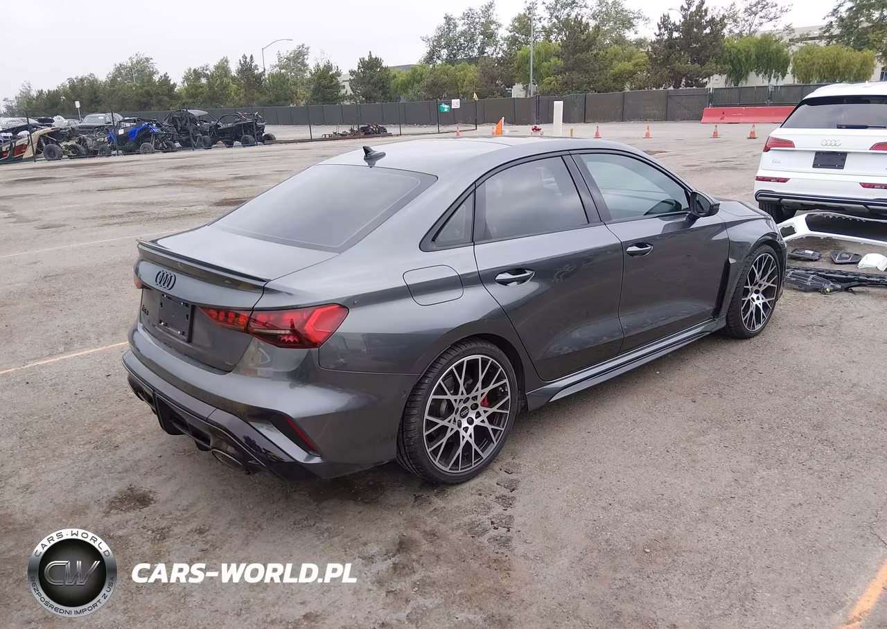 2026 Audi Rs 3 Tfsi Quattro S Tronic VIN:WUAGWDGY7TA904820 - 4