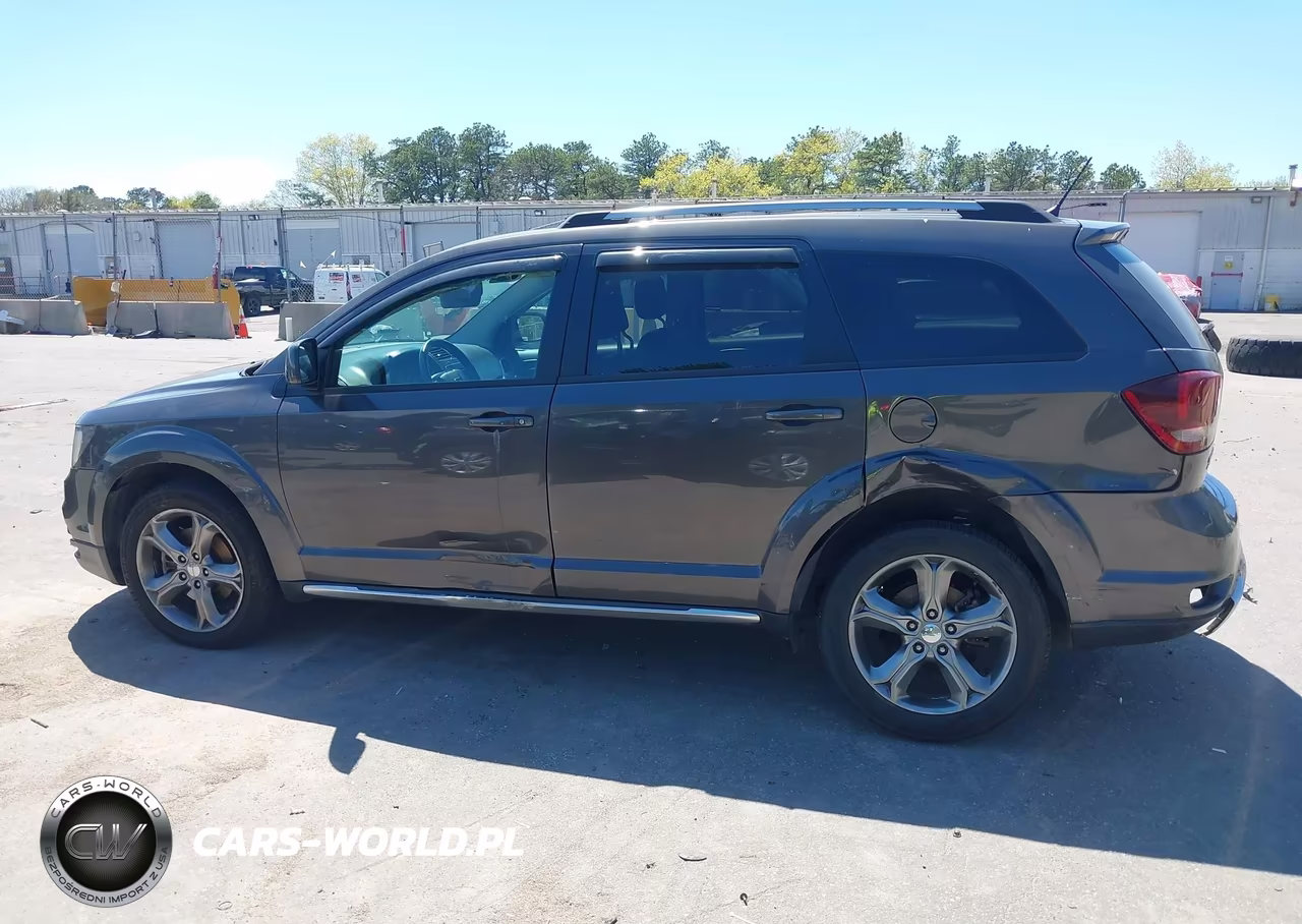 2017 Dodge Journey Crossroad Plus Awd VIN:3C4PDDGG2HT563000 - 14