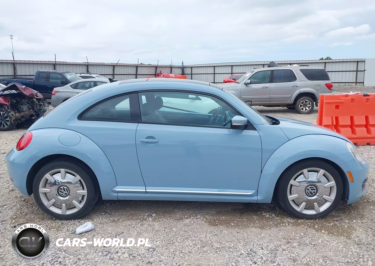 2012 Volkswagen Beetle 2.5L VIN:3VWJX7AT7CM661198 - 13